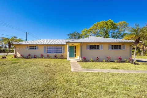 805 25th Ave, Vero Beach, FL 32960