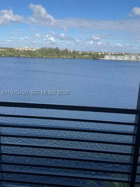 1075 NE Miami Gardens Dr #706, Miami, FL 33179 photo 15