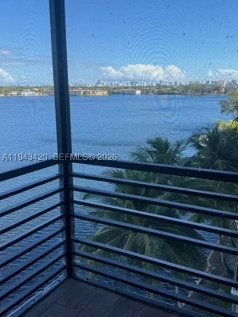 1075 NE Miami Gardens Dr #706, Miami, FL 33179 photo 14