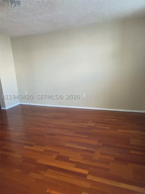 1075 NE Miami Gardens Dr #706, Miami, FL 33179 photo 7