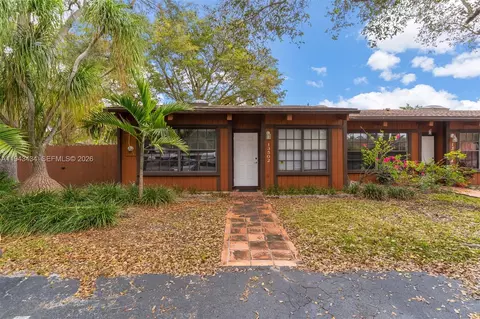 13502 SW 102nd Ln, Miami, FL 33186