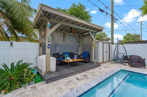 Other - 864 E 29th St, Hialeah, FL 33013 photo 7 of 8