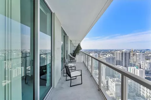 79 SW 12th St #3809S, Miami, FL 33130