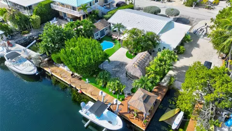 150 Azalea St, Tavernier, FL 33070