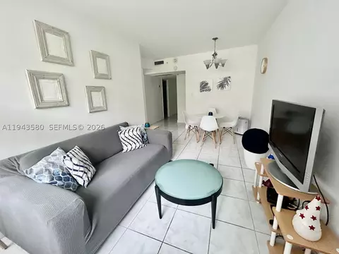 100 Lincoln Rd #524, Miami Beach, FL 33139