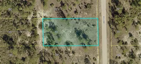 413 Abbott Ave, Lehigh Acres, FL 33972