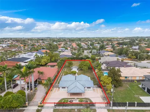 13325 SW 32nd St, Miami, FL 33175