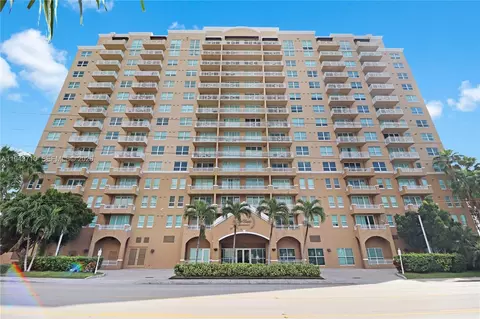 2665 SW 37th Ave #908, Miami, FL 33133
