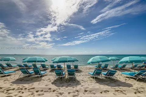 6799 Collins Ave #CPH06, Miami Beach, FL 33141