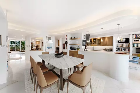 Dining - 791 Crandon Blvd #603, Key Biscayne, FL 33149 photo 3 of 7