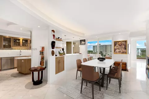 Dining - 791 Crandon Blvd #603, Key Biscayne, FL 33149 photo 2 of 7