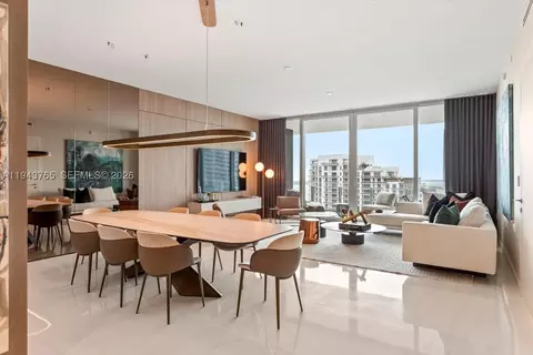 300 Biscayne Blvd Way #3403, Miami, FL 33131