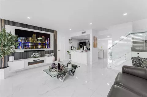 13835 SW 84th St #503, Miami, FL 33183