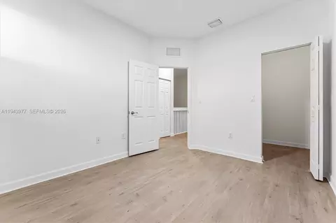 Bedroom - 3386 W 106th Ter, Hialeah, FL 33018 photo 10 of 10