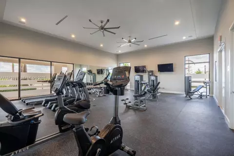 Other - 3386 W 106th Ter, Hialeah, FL 33018 photo 7 of 10