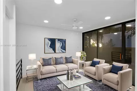 2778 Day Ave #2, Miami, FL 33133