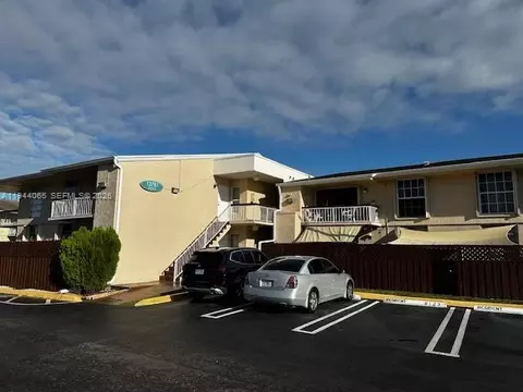 13781 SW 66 St #222B, Miami, FL 33183