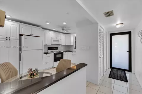 2430 Deer Creek Country Club Blvd #206-2, Deerfield Beach, FL 33442