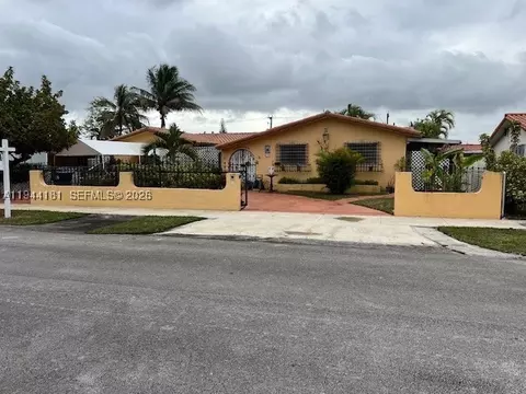 9832 SW 27th Ter, Miami, FL 33165