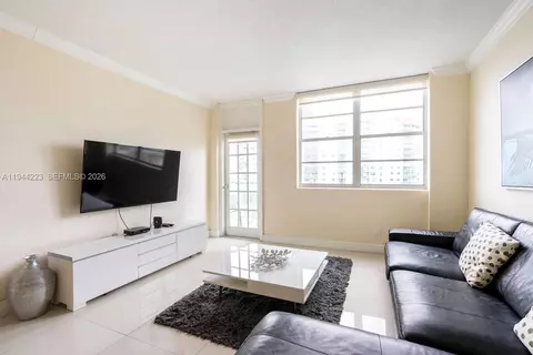 19370 Collins Ave #716, Sunny Isles Beach, FL 33160