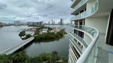 4000 Island Blvd #1105, Aventura, FL 33160