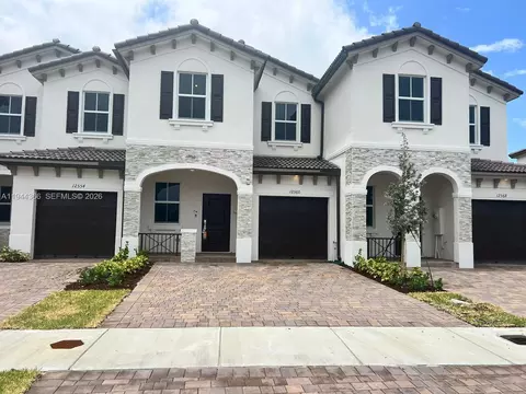 12560 NW 22nd Pl, Miami, FL 33167