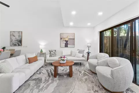 311 City View Dr, Fort Lauderdale, FL 33311