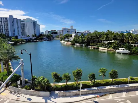 2600 Collins #508, Miami Beach, FL 33140
