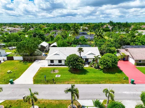 18830 SW 294th Ter, Homestead, FL 33030