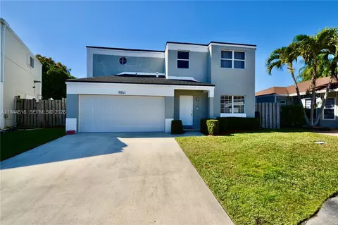 9861 SW 222nd Ter, Cutler Bay, FL 33190
