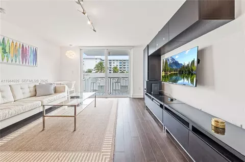 401 Ocean Dr #523, Miami Beach, FL 33139