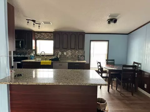 1122 Johnson Rd, Clewiston, FL 33440 photo 3