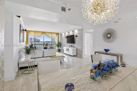 1000 Island Blvd #312, Aventura, FL 33160