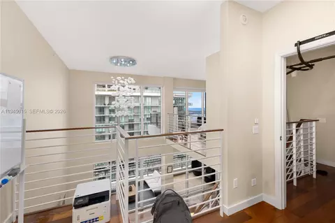 Entry Way - 60 SW 13th St #5012, Miami, FL 33130 photo 2 of 2