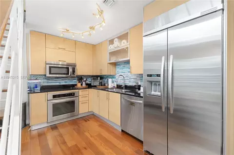 Kitchen - 60 SW 13th St #5012, Miami, FL 33130 photo 1 of 2