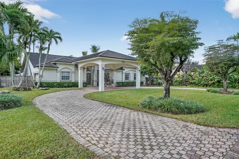 12200 SW 100th St, Miami, FL 33186