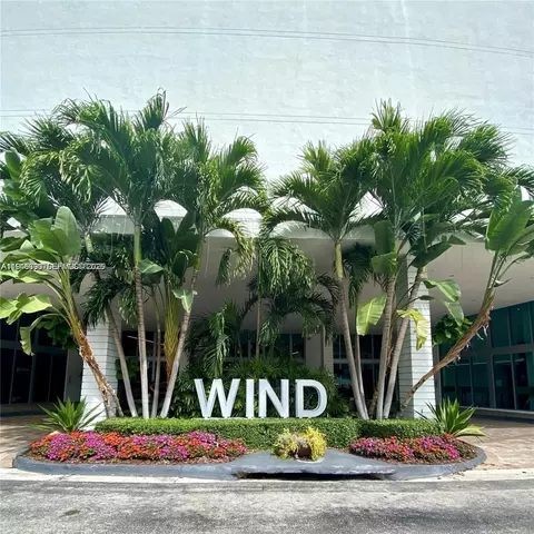 350 S Miami Ave #1905, Miami, FL 33130