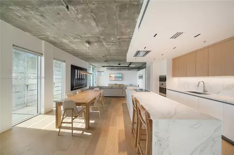1700 Meridian Ave #306, Miami Beach, FL 33139