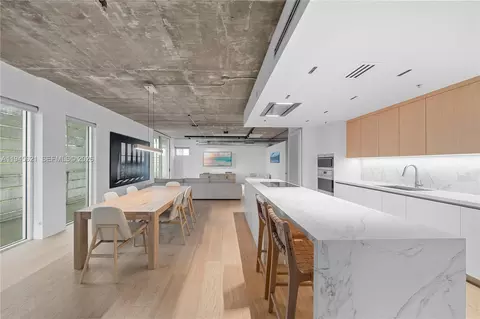 1700 Meridian Ave #306, Miami Beach, FL 33139