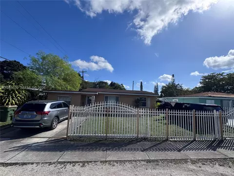 12625 NW 1st Ct, North Miami, FL 33168