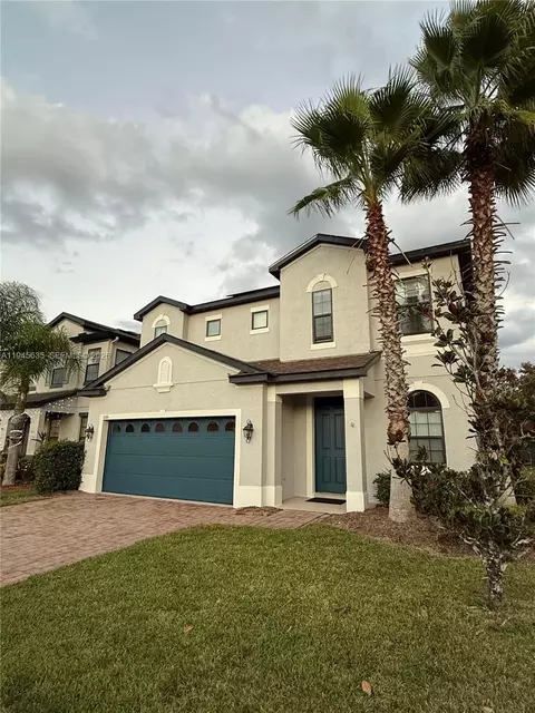 11016 Tahiti Isle Ln, Thonotosassa, FL 33592
