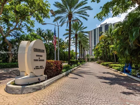 20379 W Country Club Dr #1737, Aventura, FL 33180