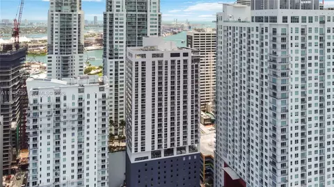227 NE 2nd St #2506, Miami, FL 33132