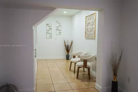 Entry Way - 1190 W 33rd St, Hialeah, FL 33012 photo 2 of 7