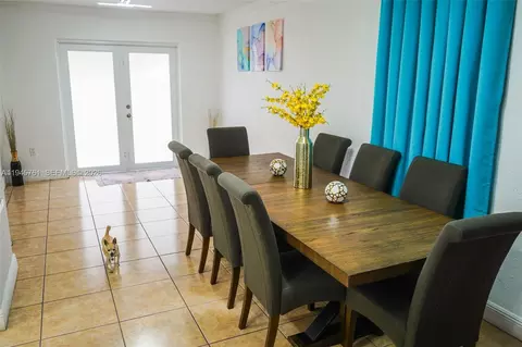Dining - 1190 W 33rd St, Hialeah, FL 33012 photo 1 of 1