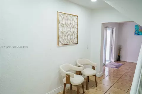 Entry Way - 1190 W 33rd St, Hialeah, FL 33012 photo 3 of 7