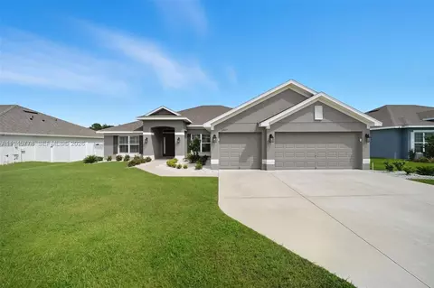5467 Knights Landing Dr, Lakeland, FL 33810