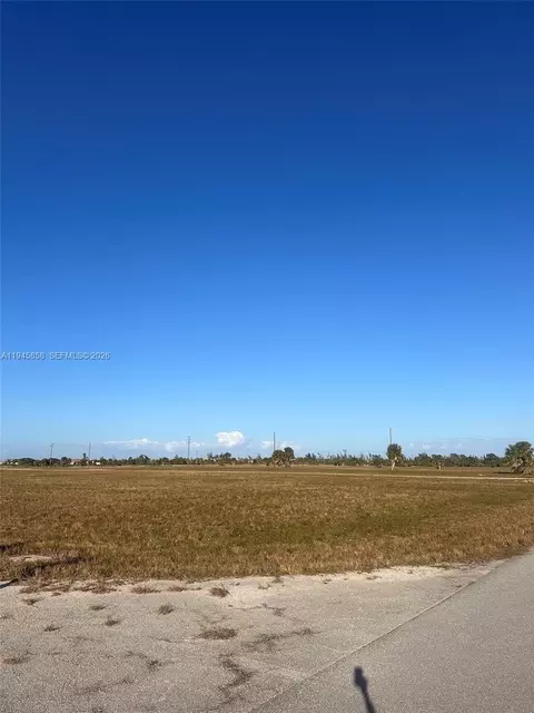 7 Mango Ct, Port Charlotte, FL 33946