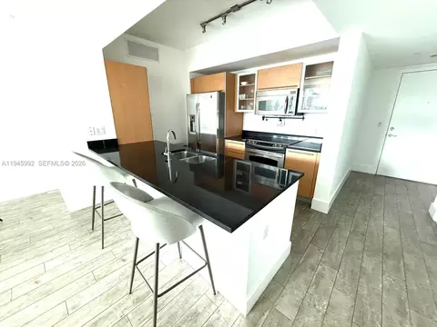 951 Brickell Ave #1511, Miami, FL 33131