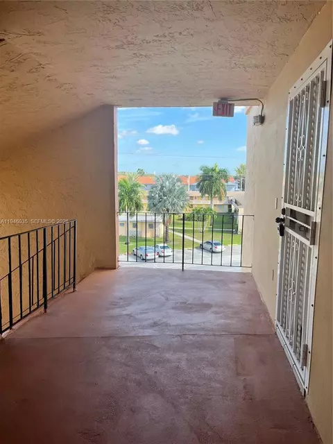 6780 W 2nd Ct #408, Hialeah, FL 33012